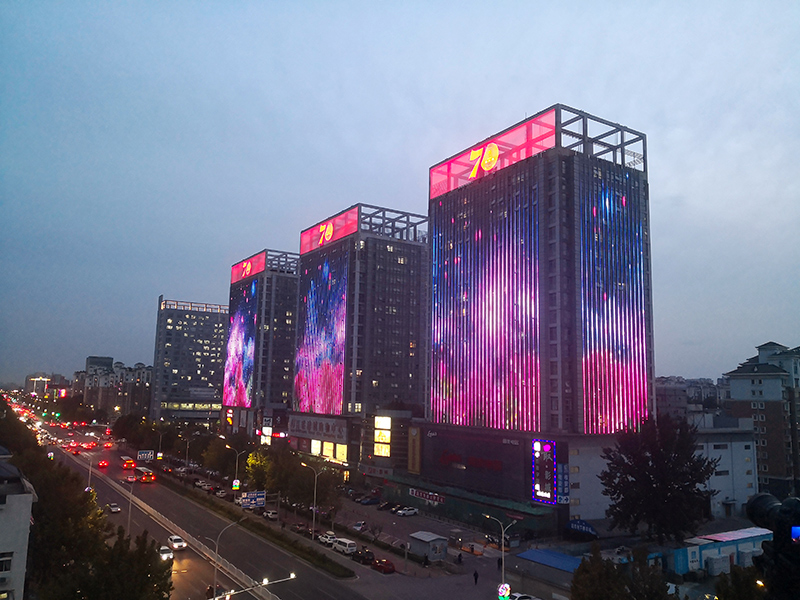 LED網(wǎng)格屏多少錢(qián)一個(gè)平方，安裝要注意哪些方面